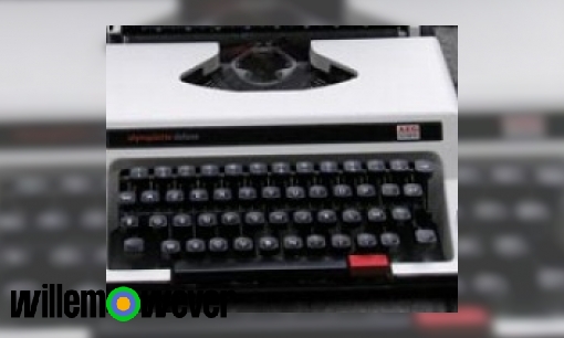 Waarom zitten de toetsen op een typemachine niet op alfabetische volgorde?