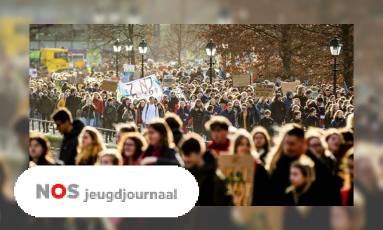 Plaatje Meer dan tienduizend scholieren bij klimaatprotest