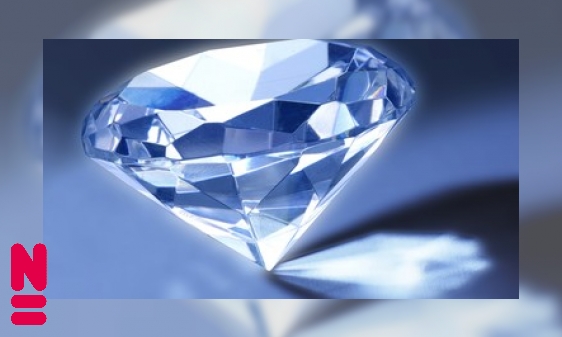 Plaatje Diamanten: uit de mijn of uit een fabriek?