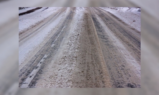 Plaatje Waarom strooit men zout in de winter?