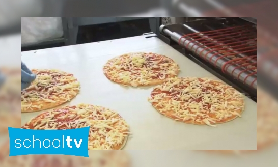 Hoe wordt pizza gemaakt?